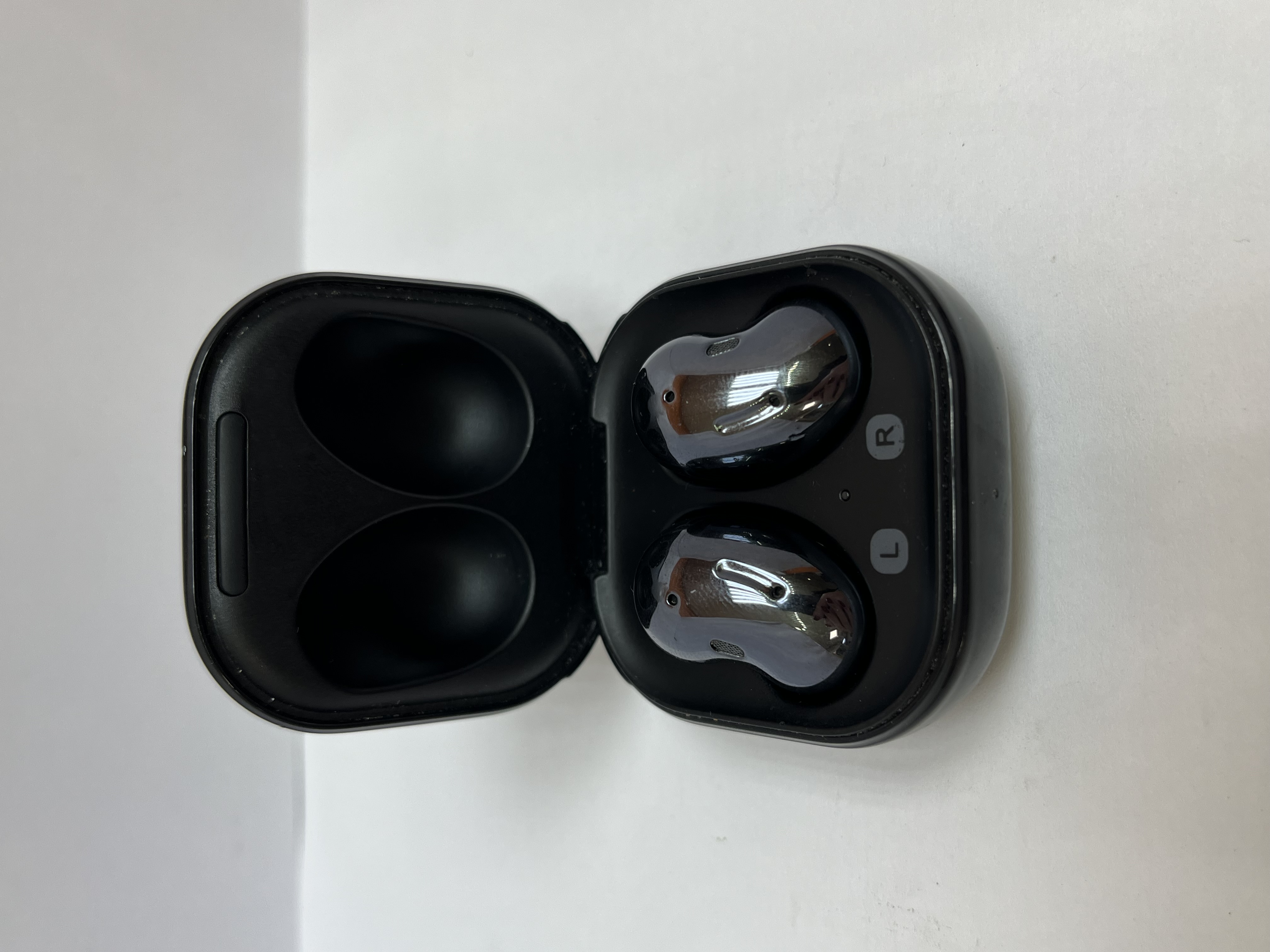 Навушники Samsung (За погодженням) Galaxy Buds Live (SM-R180)