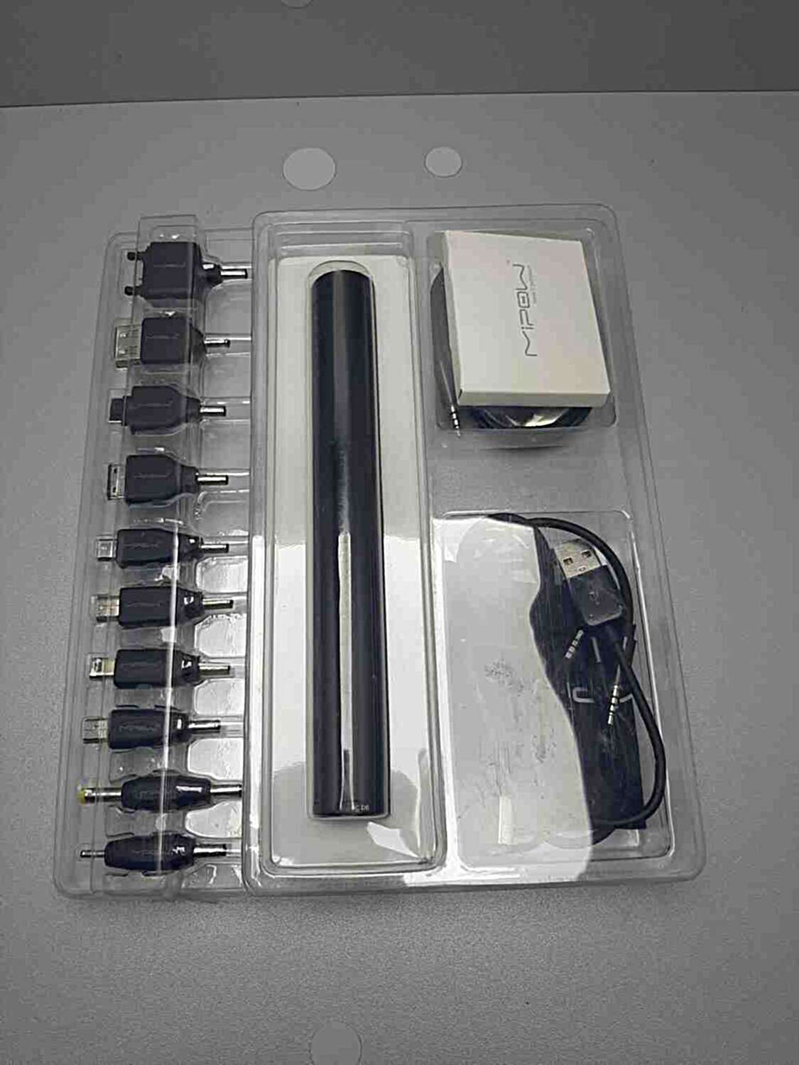 Универсальный внешний аккумулятор повербанк Б/У MiPow Power Tube 4400 Black
