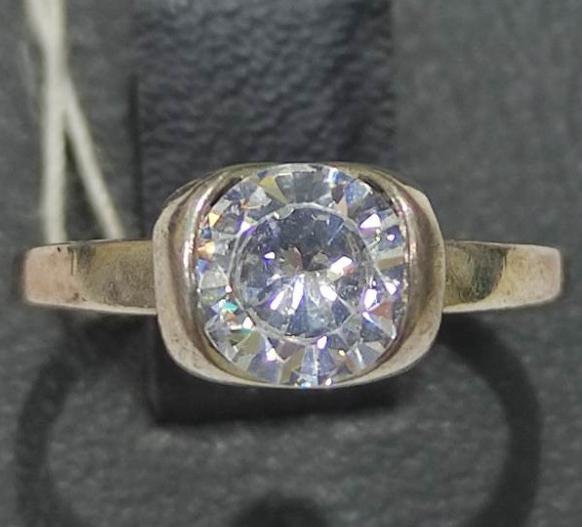 Серебряное кольцо с цирконием (30142546)