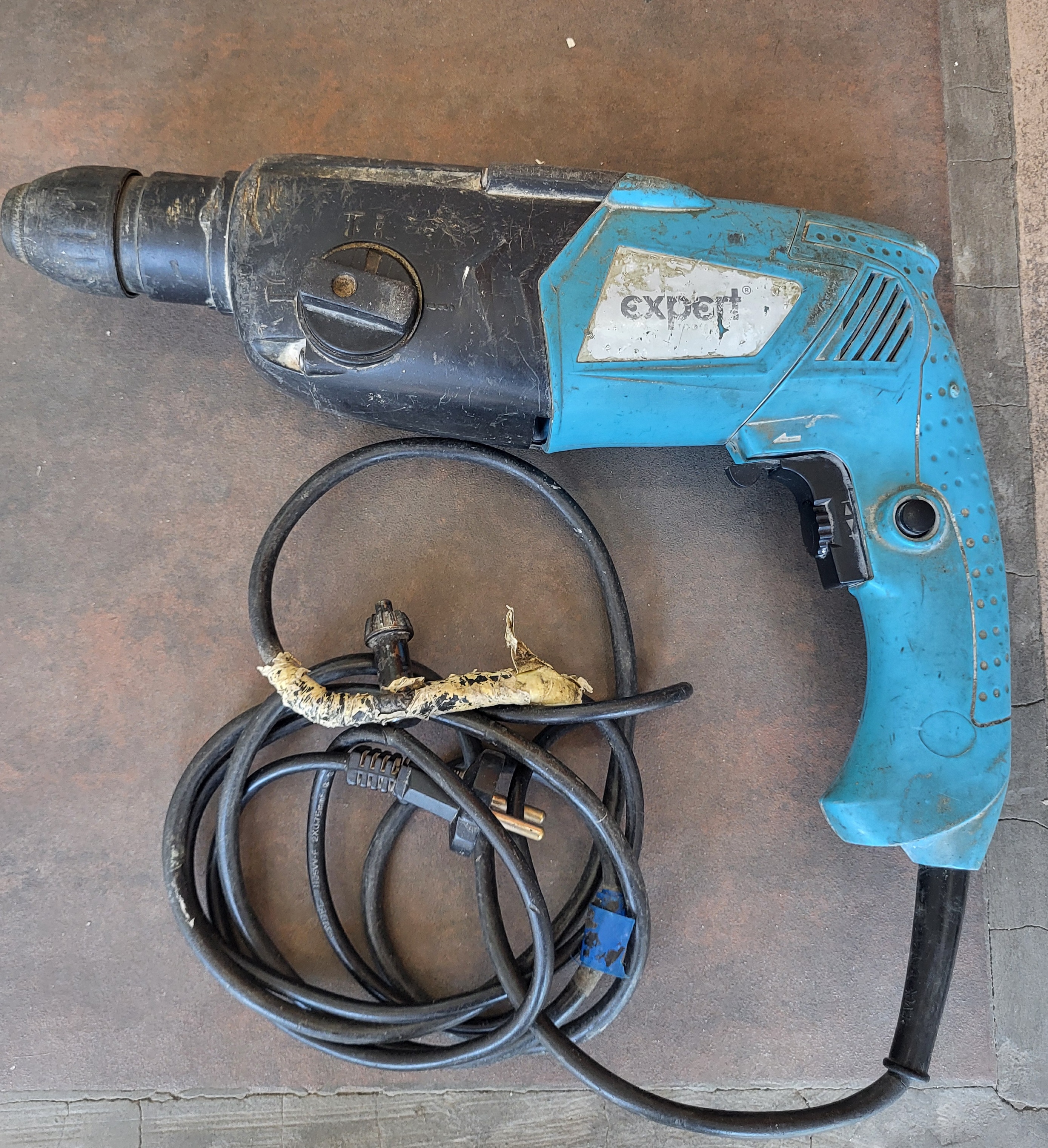 Перфоратор Expert Tools ZC-HW -2400