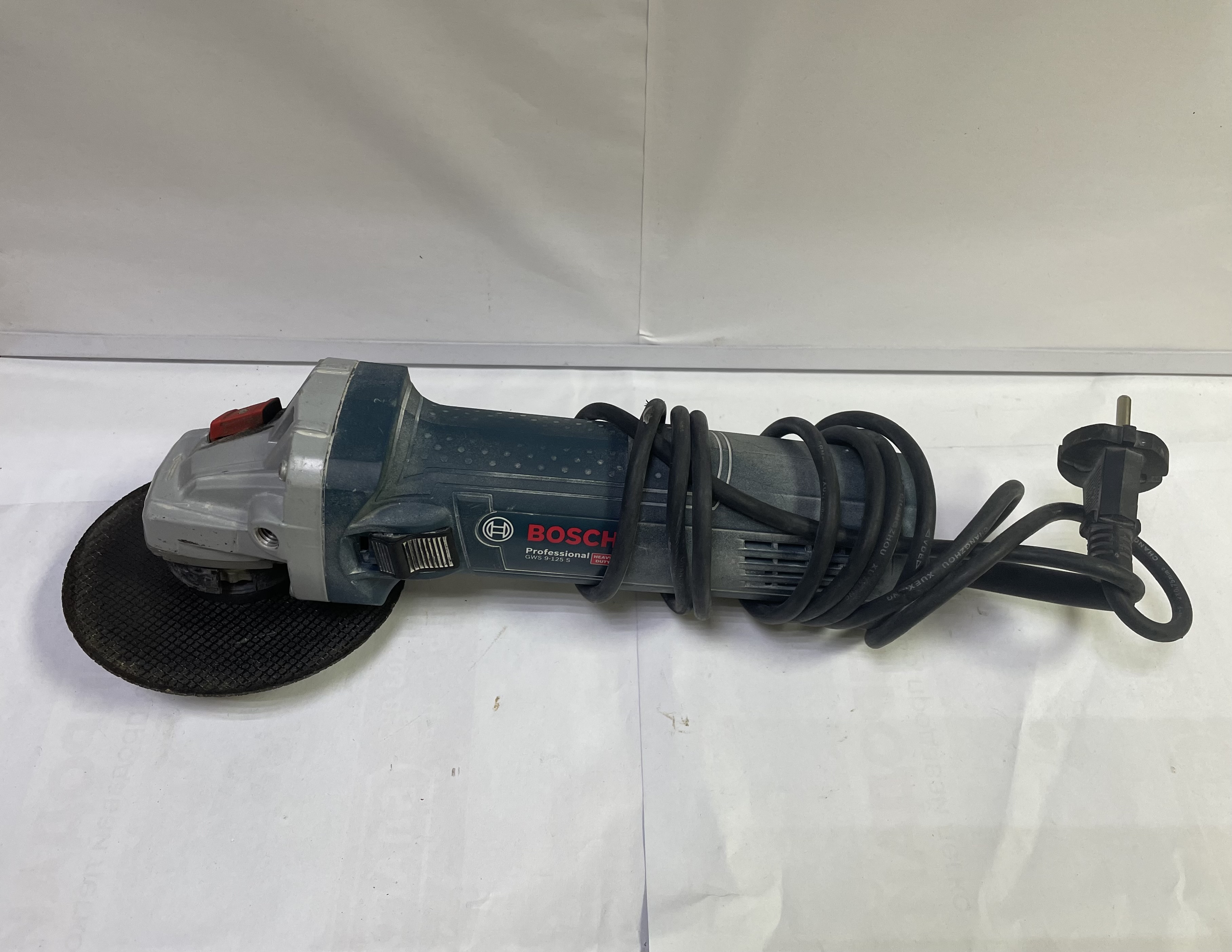 Болгарка (кутова шліфувальна машина) Bosch GWS 9-125 S