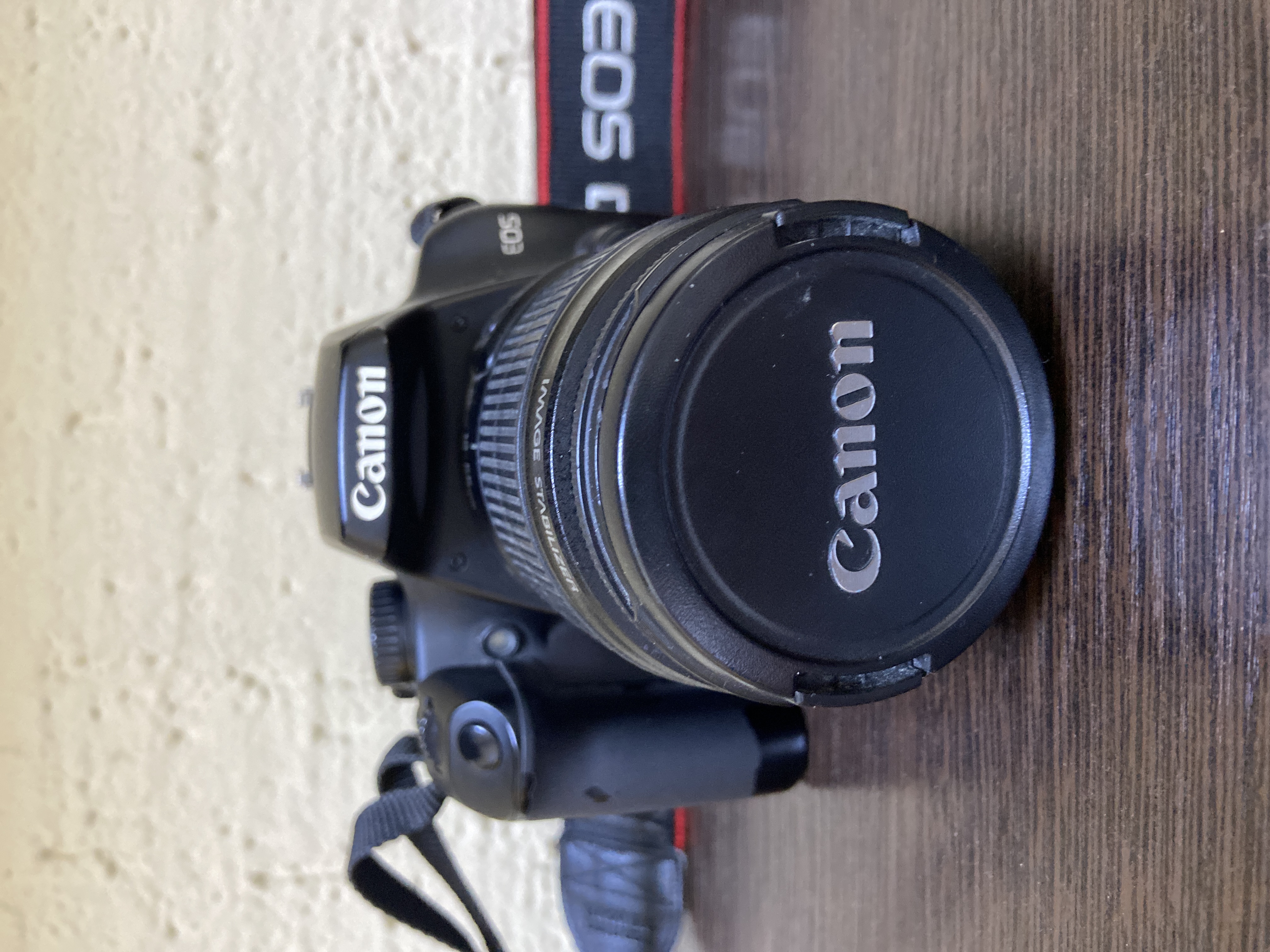 Фотоапарат Canon EOS 1000D