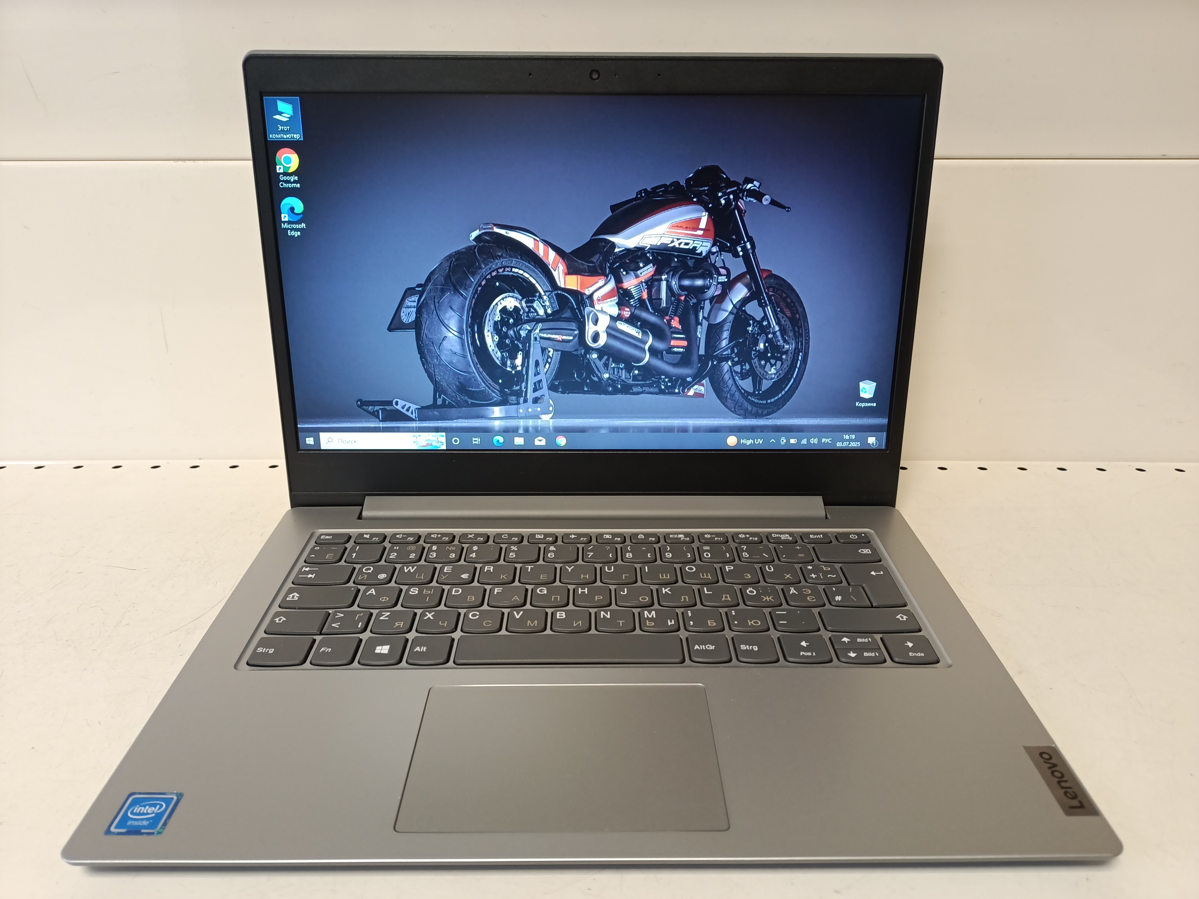 Ноутбук Lenovo IdeaPad 1 14IGL05 (81VU007CGE)