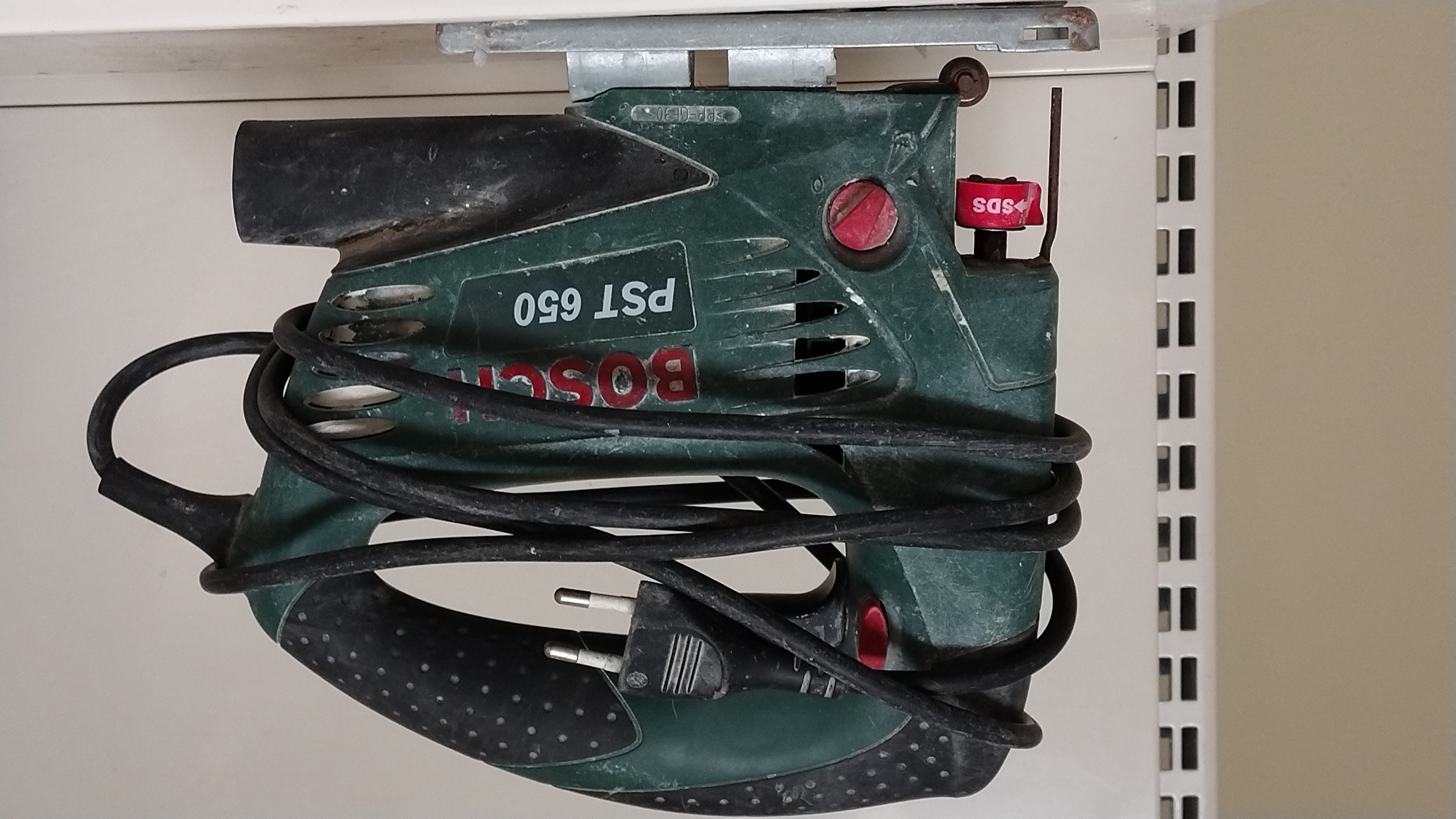 Електролобзик Bosch PST 650