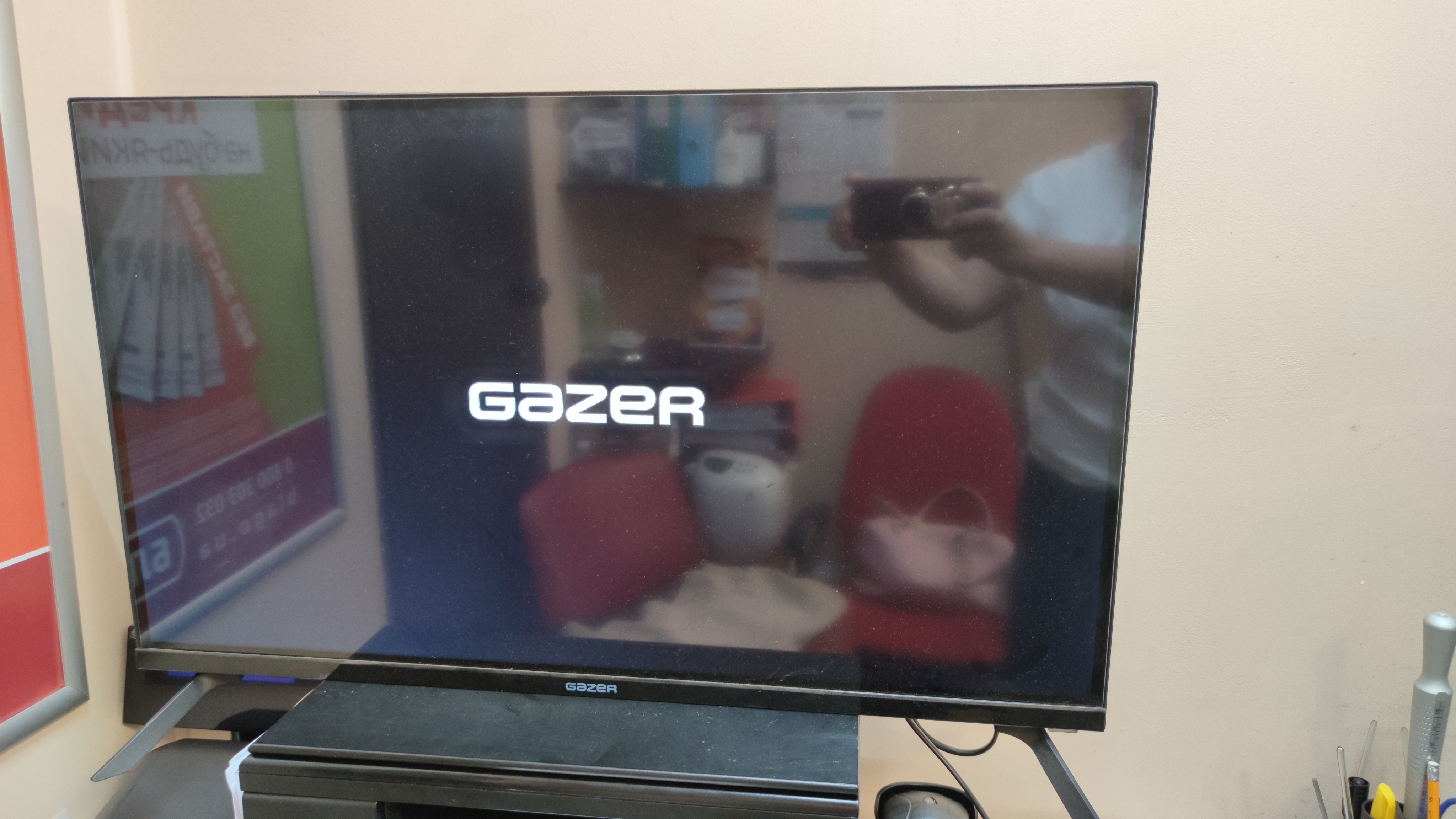 Телевізор Gazer  TV32-HS3B
