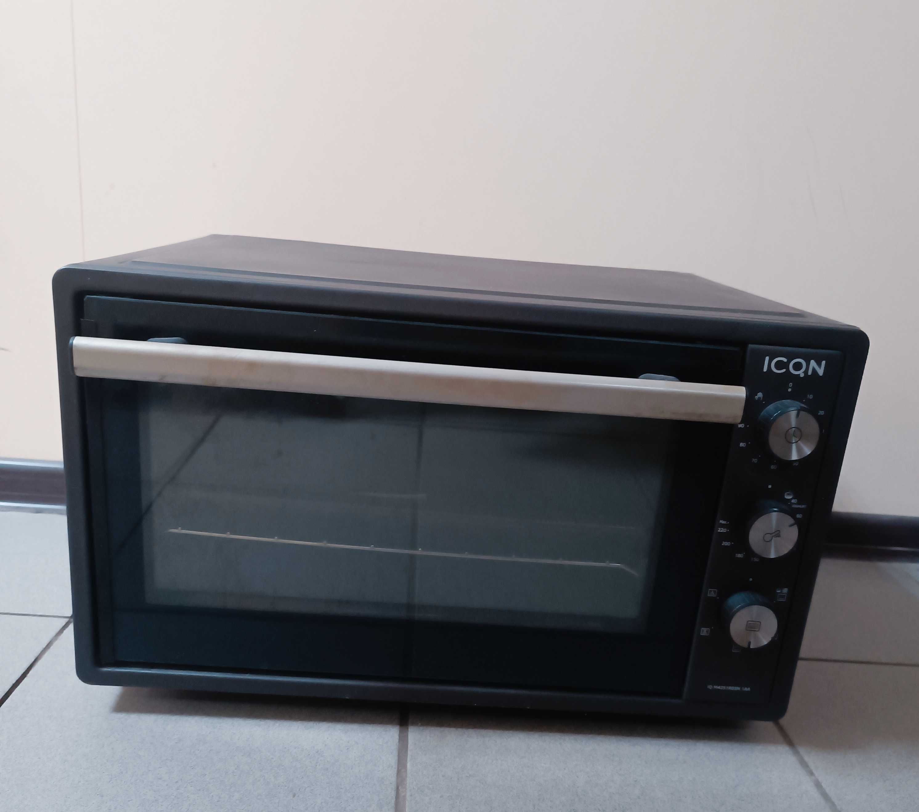 Духовка настільна ICQN IQ M4251R03N 1AA