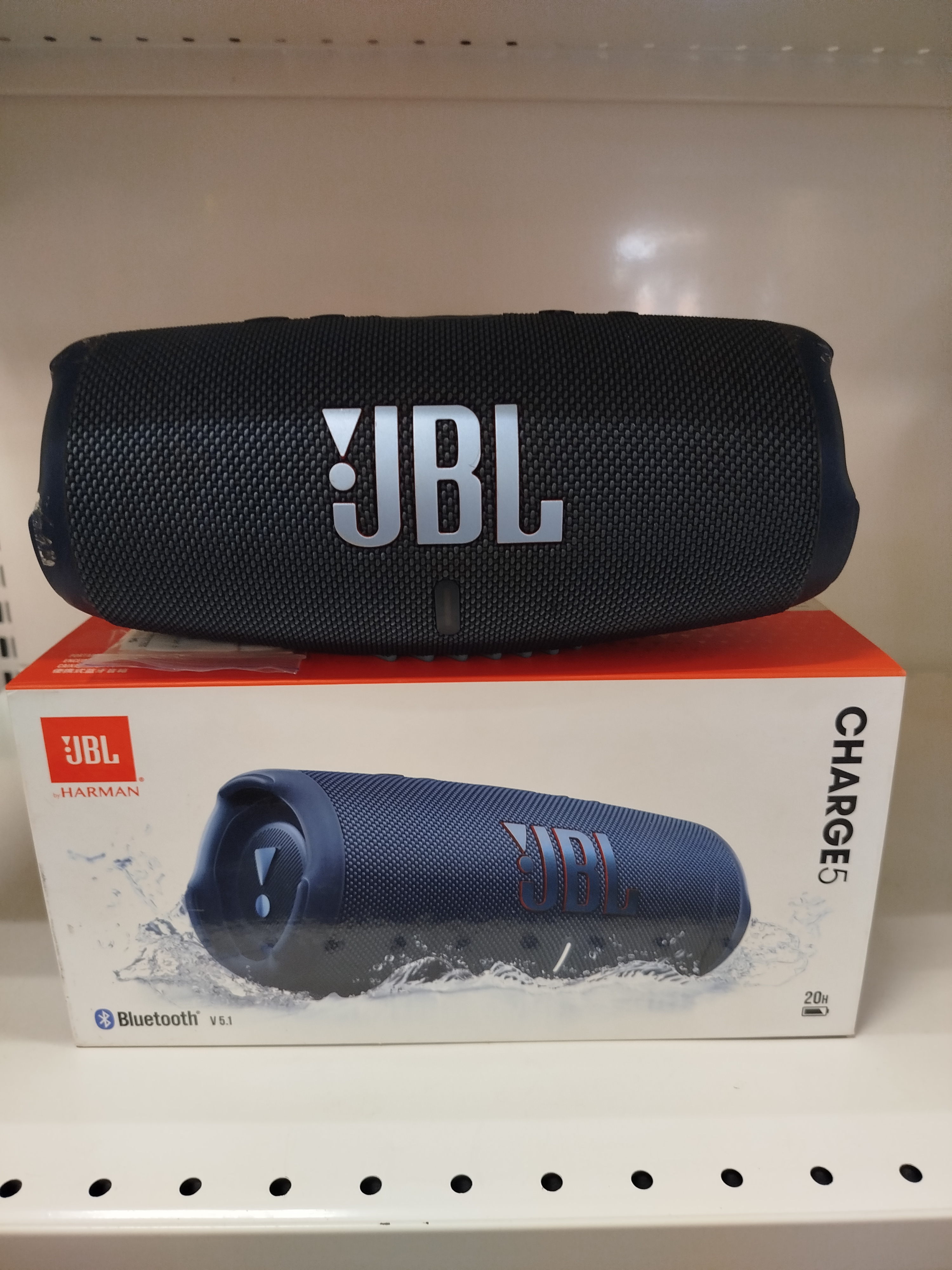 Портативна колонка JBL Charge 5 Midnight Black (JBLCHARGE5BLK)