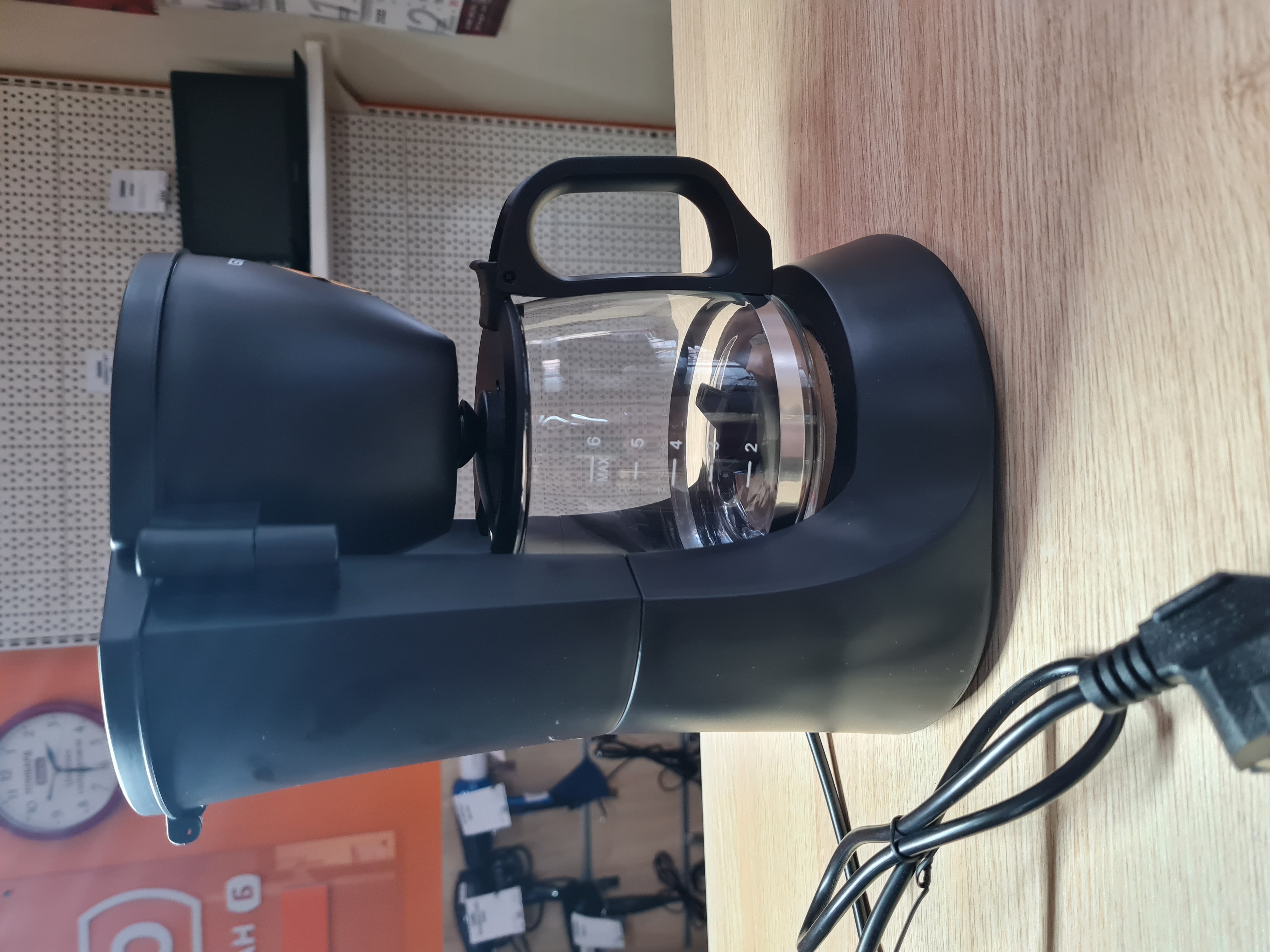 Кавоварка крапельна Grunhelm CDC06
