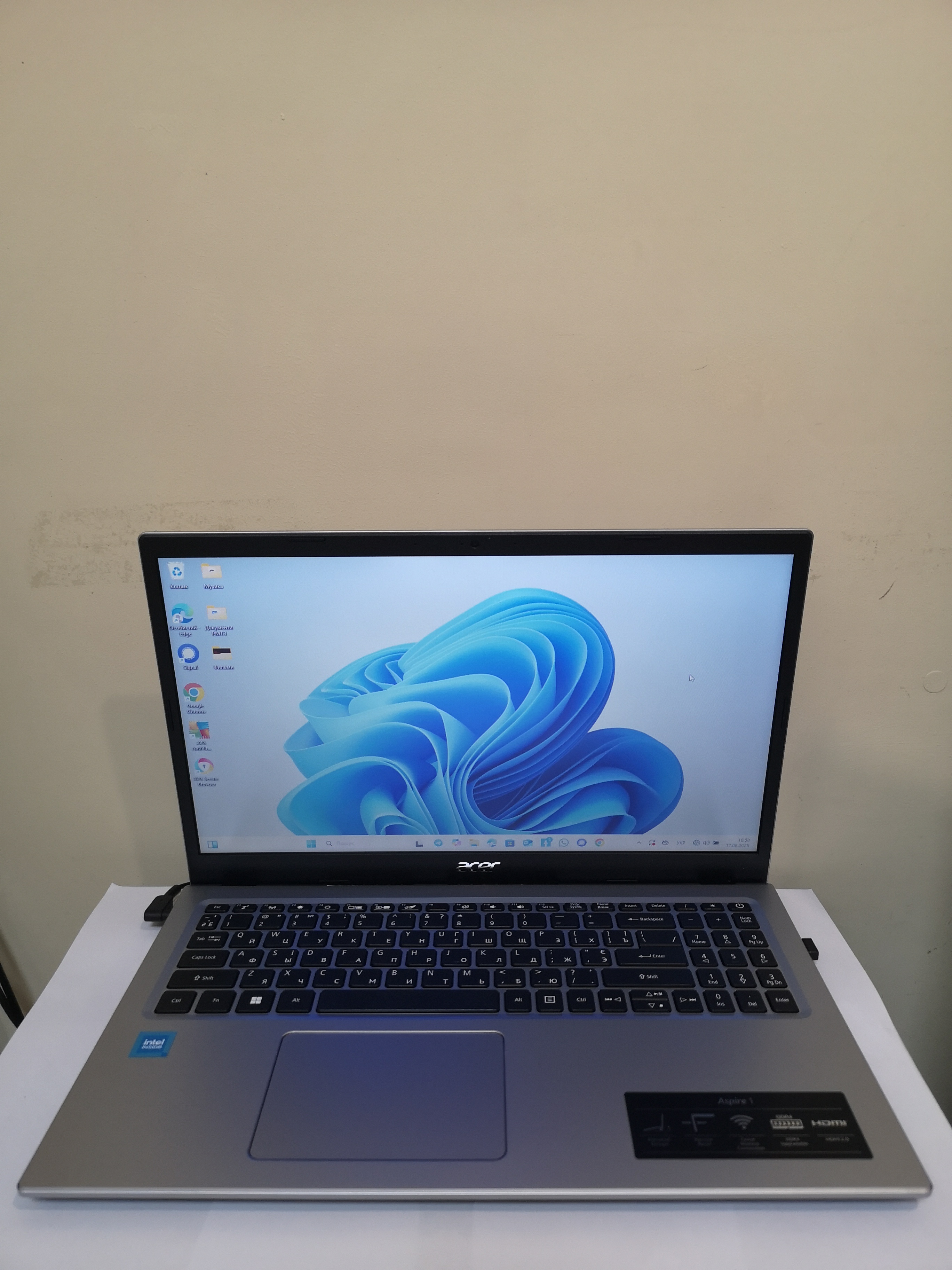 Ноутбук Acer Aspire 1 A115-32-C8C1 (NX.A6WEU.00D)