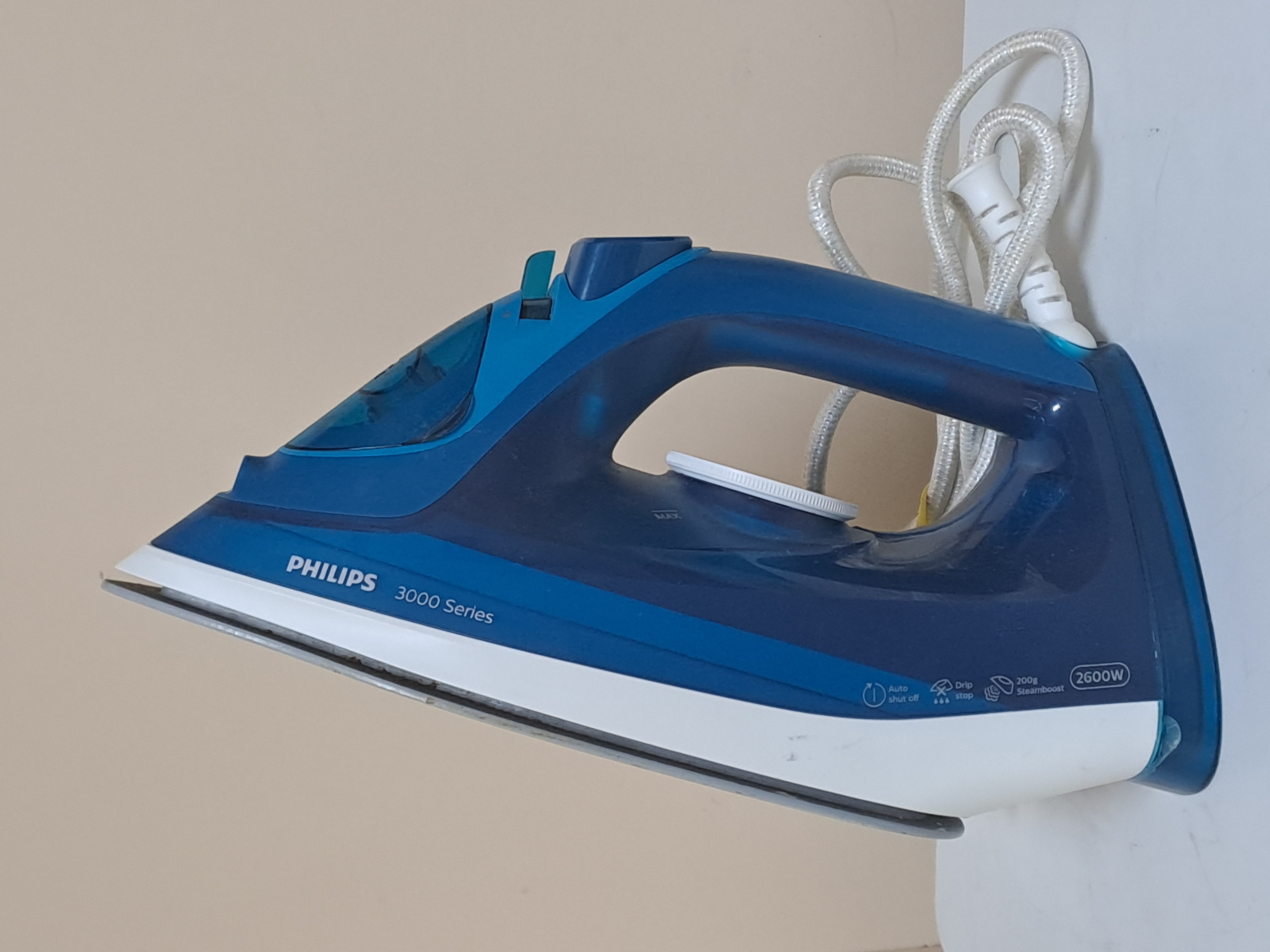 Праска з парою Philips DST3040/70