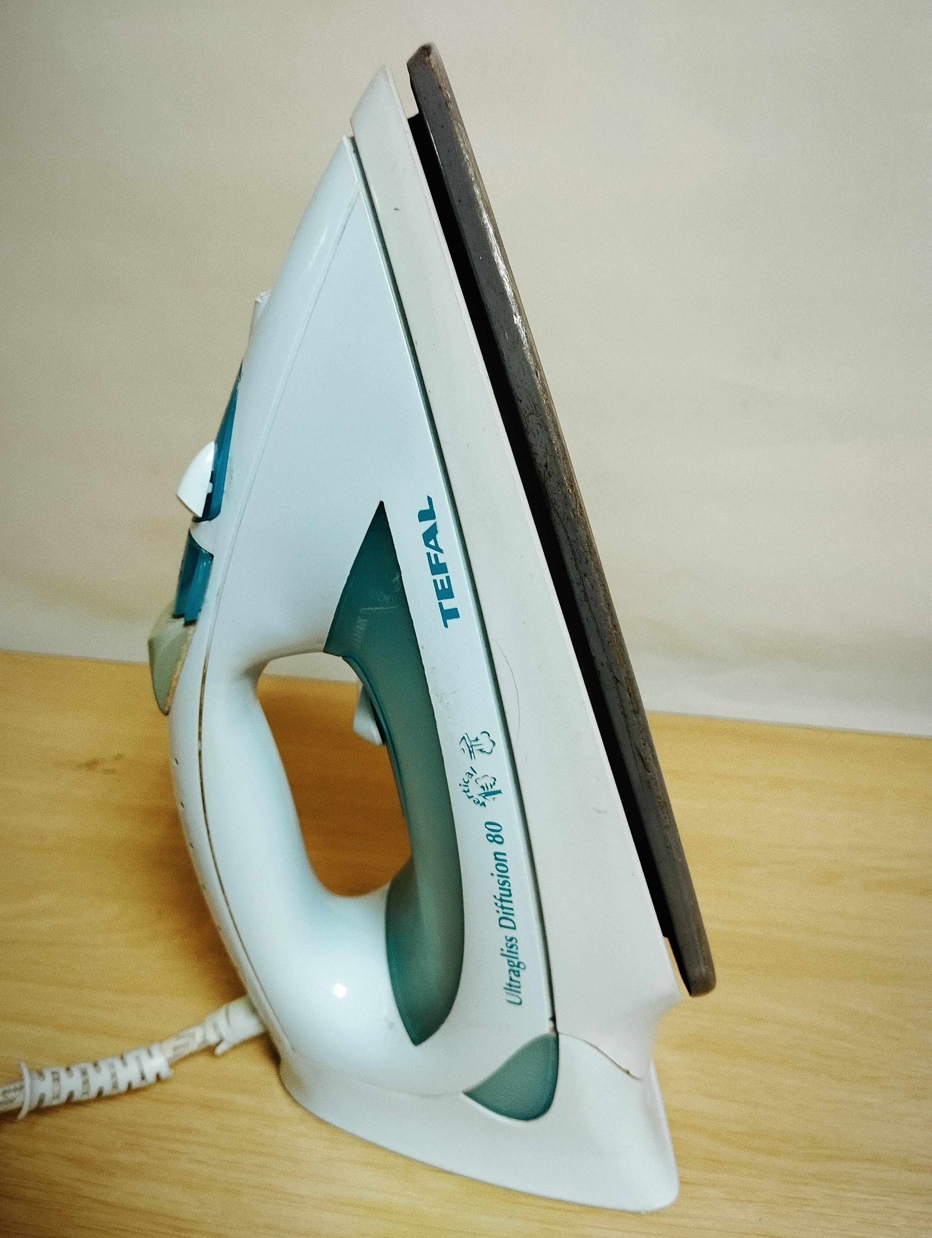 Праска Tefal FV 4182