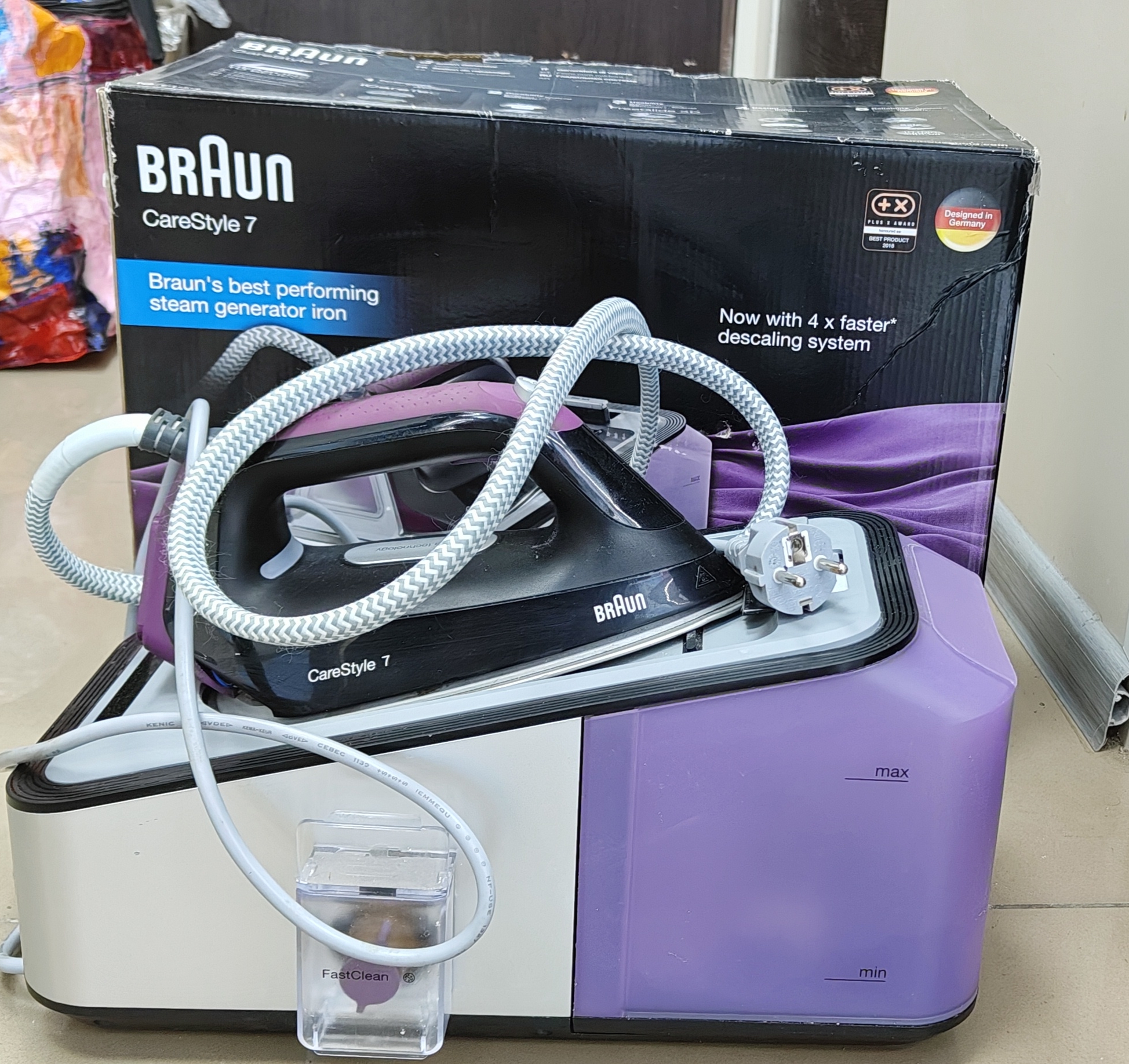 Праска з парогенератором Braun IS 7144 Easy Lock Removable