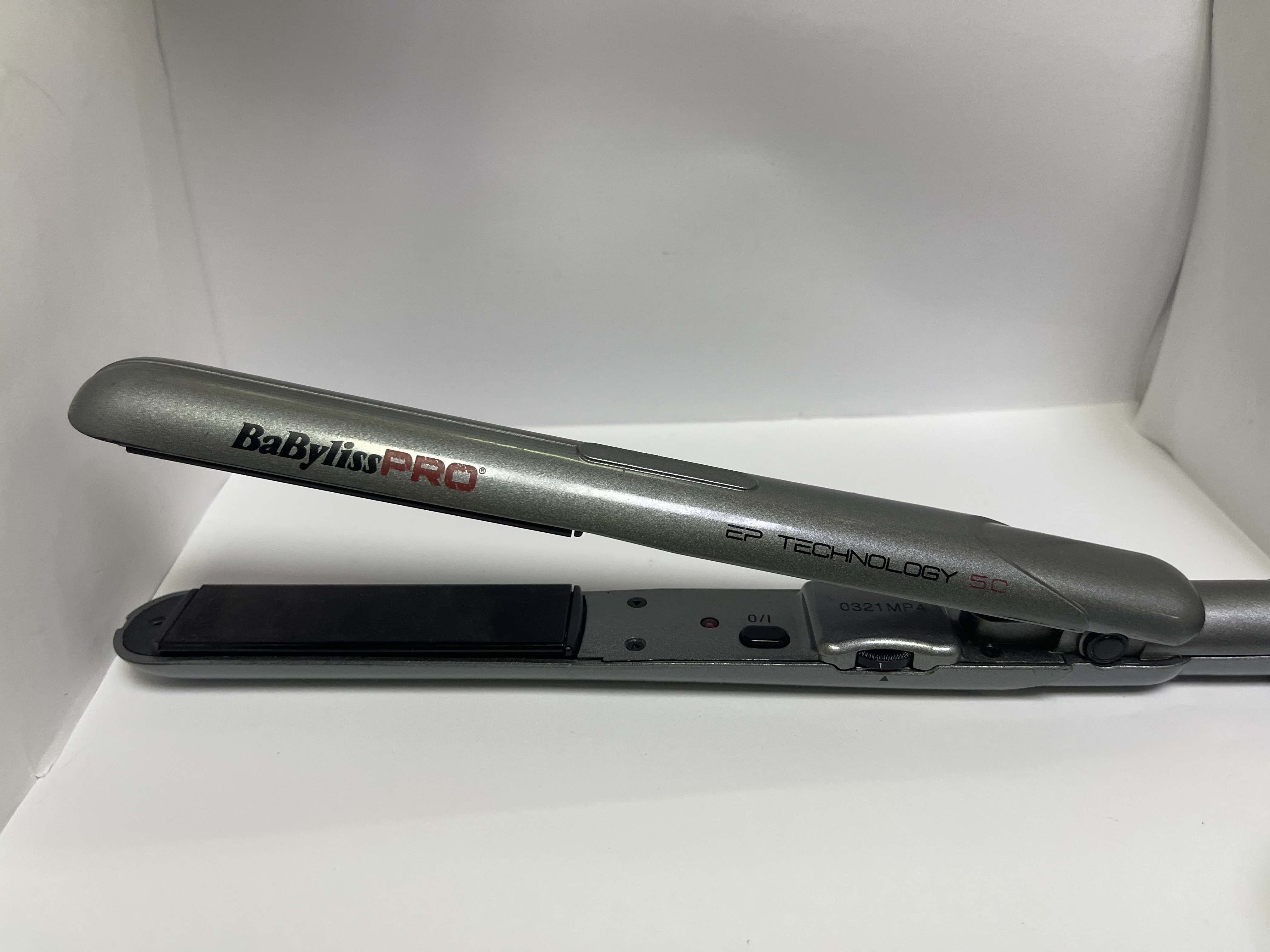 Вирівнювач для волосся BaByliss BAB2654EPE